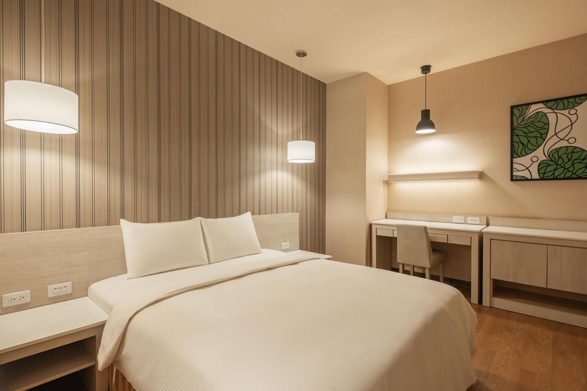 Kindness Hotel-Jue Ming Kaohsiung Oda fotoğraf
