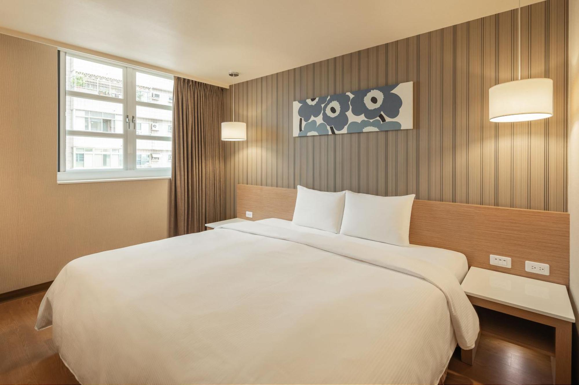 Kindness Hotel-Jue Ming Kaohsiung Oda fotoğraf