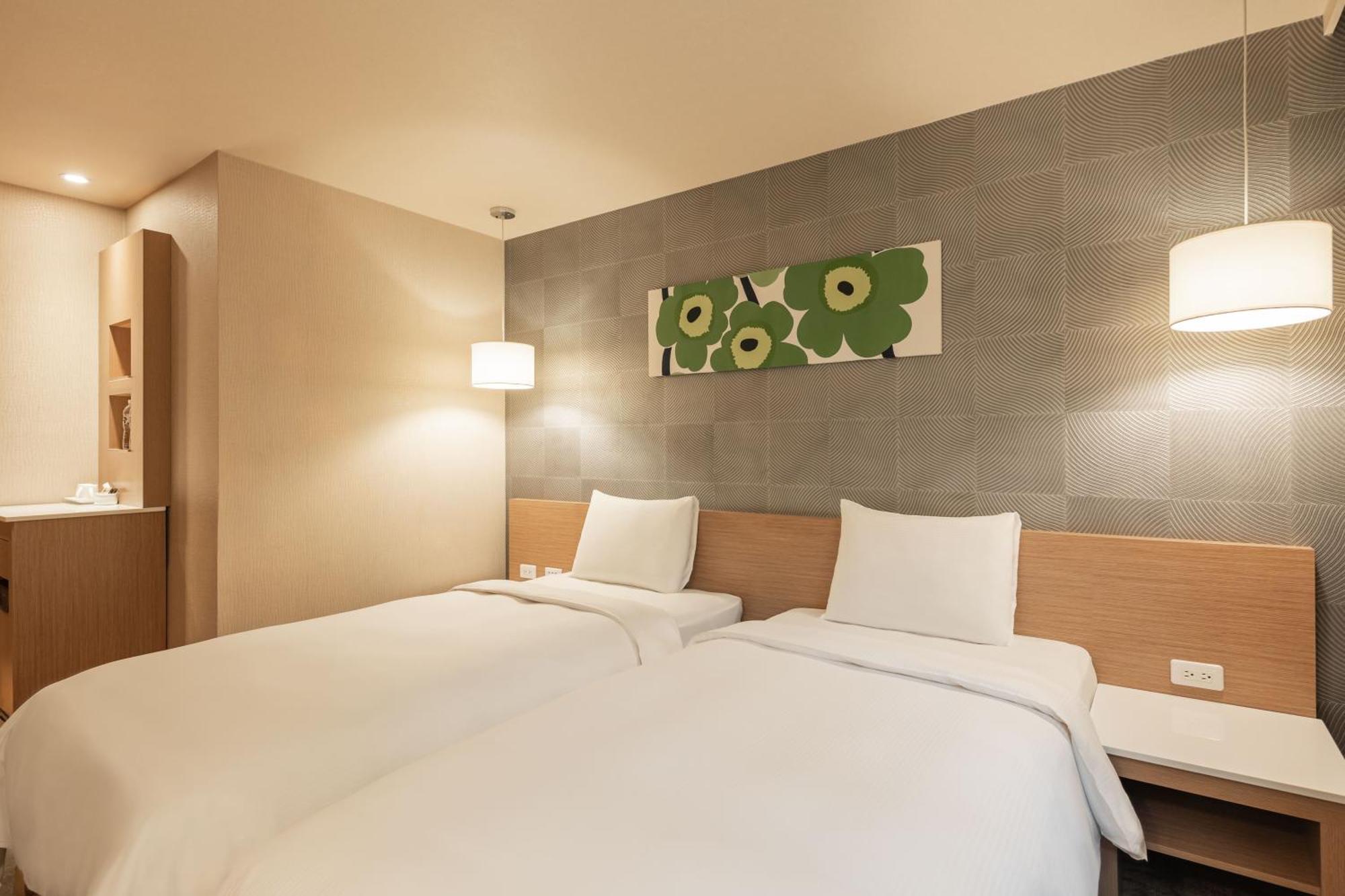 Kindness Hotel-Jue Ming Kaohsiung Oda fotoğraf