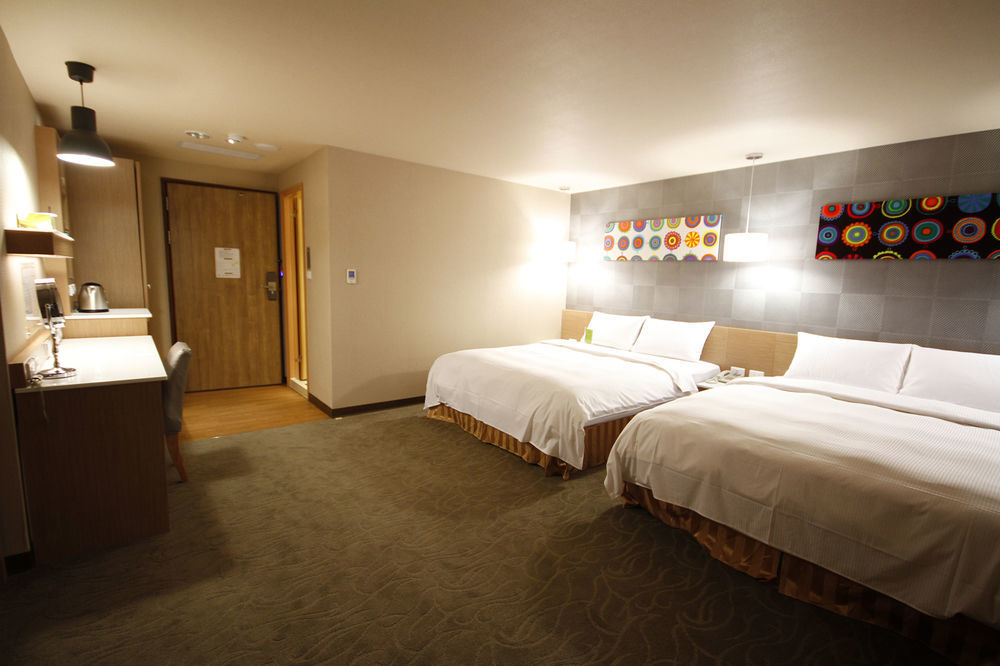 Kindness Hotel-Jue Ming Kaohsiung Dış mekan fotoğraf